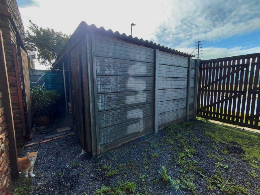 7 Bedroom Property for Sale in Gordons Bay Central Western Cape